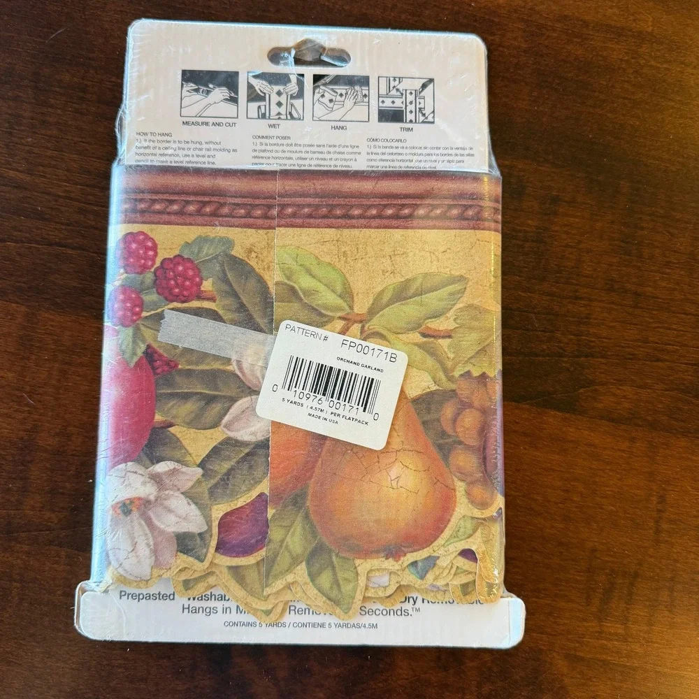 Vintage Orchard Garland Fruit Wallpaper Border FP00171B Die Cut Country Kitchen